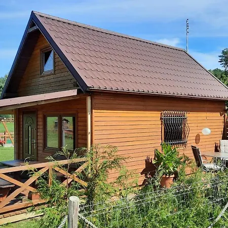 Nad Jeziorem Gowidlino