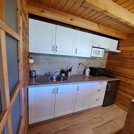 Tatil Evi Nad Jeziorem *