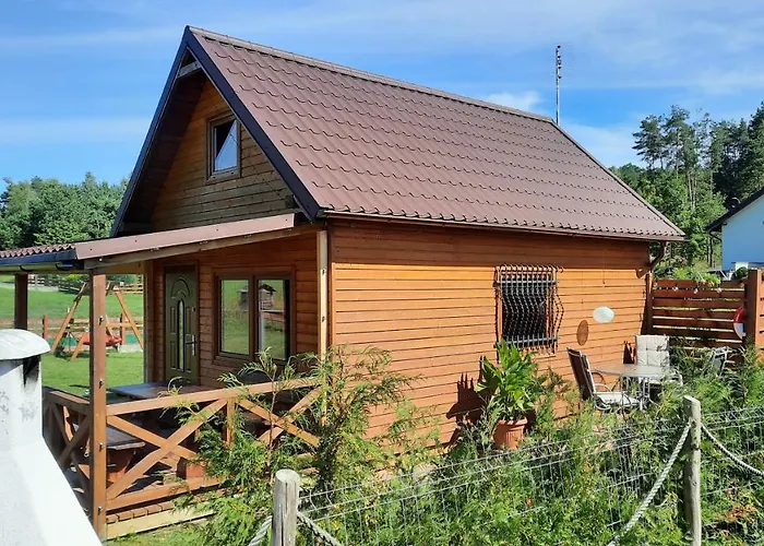 Nad Jeziorem Gowidlino