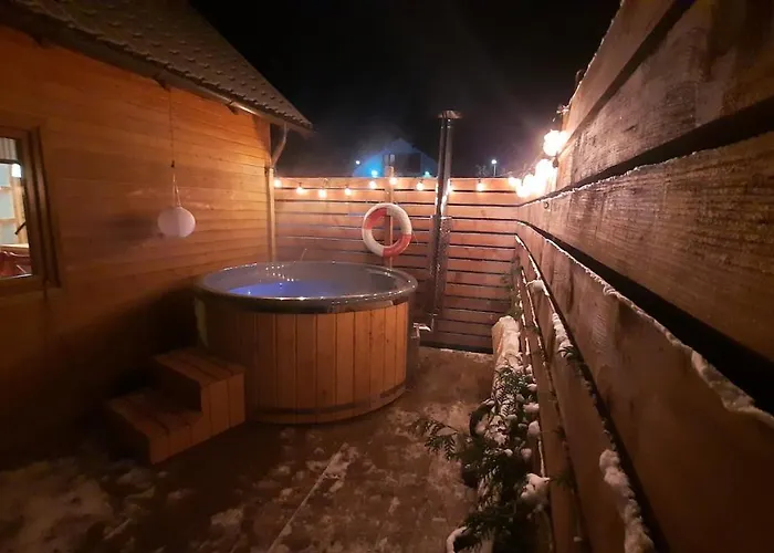 Nad Jeziorem * Gowidlino